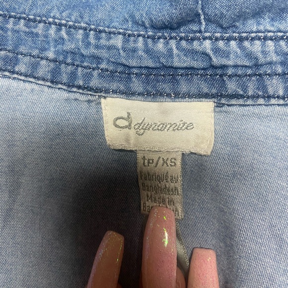 dynamite pullover 2 for 20💗 - Picture 2 of 2